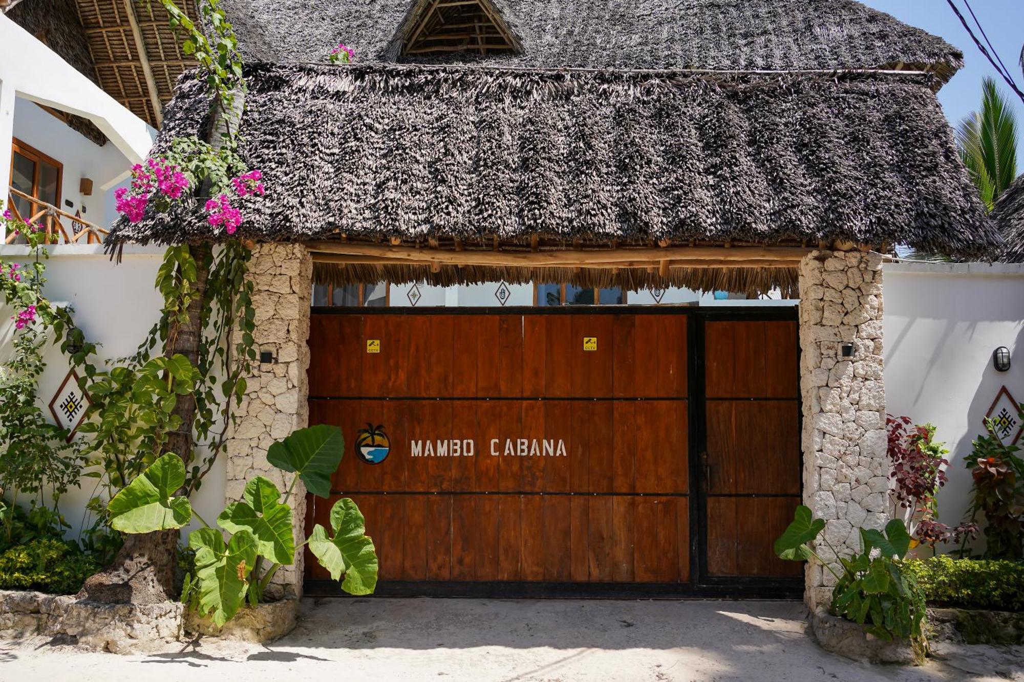 普瓦尼梅查恩加尼Mambo Cabana别墅 外观 照片